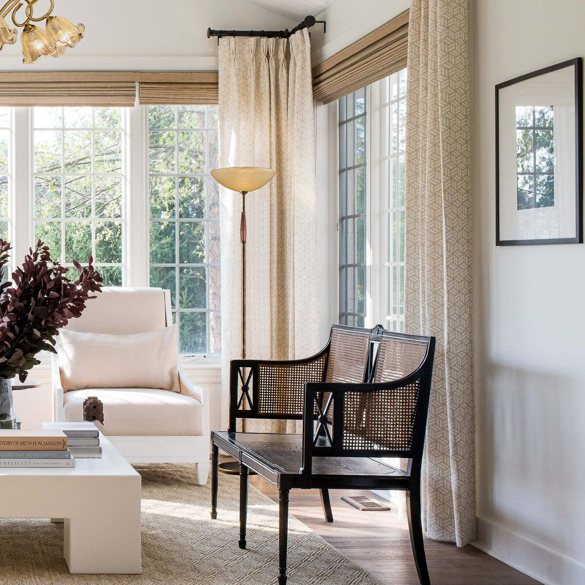 Classic floor lamp | NAXOS-1